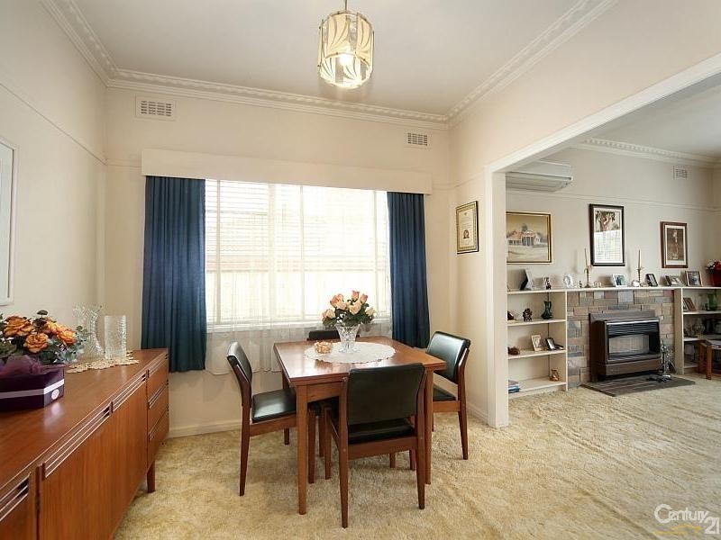 12 Richard Street, Bentleigh East VIC 3165