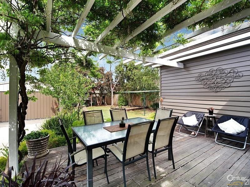 4 Celia Street, Bentleigh East VIC 3165