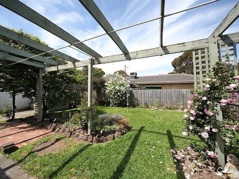 76 Chapel Road, Moorabbin VIC 3189