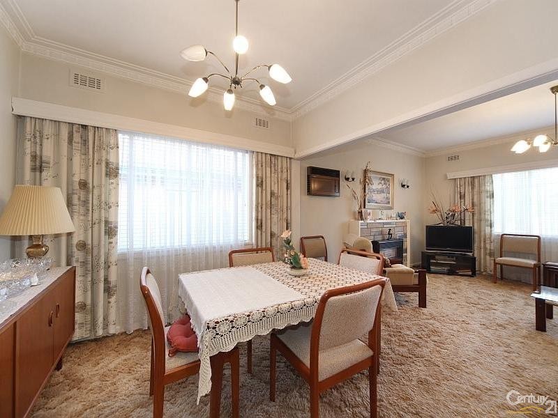 36 Mackie Road, Bentleigh East VIC 3165