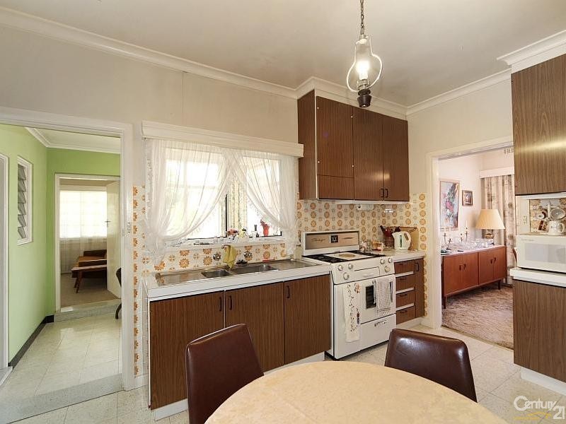 36 Mackie Road, Bentleigh East VIC 3165