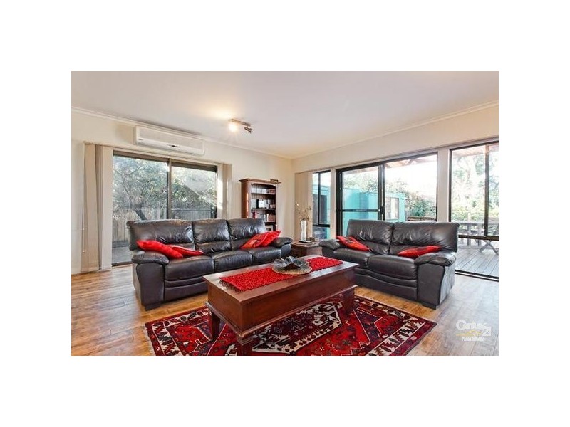 10 Richard Street, Bentleigh East VIC 3165