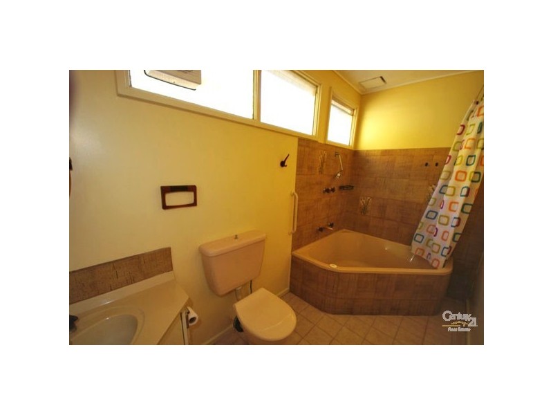 4A Fraser Street, Ormond VIC 3204