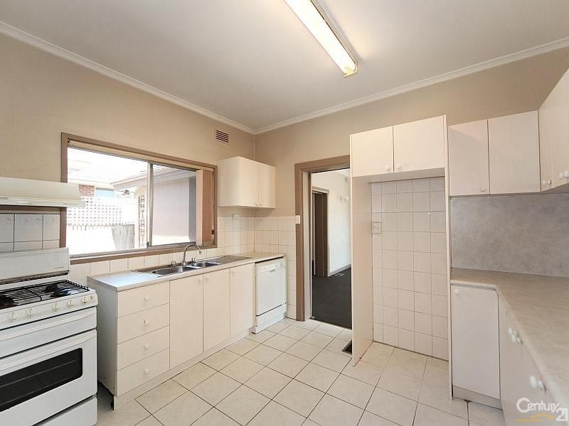 4 Glenmer Street, Bentleigh VIC 3204