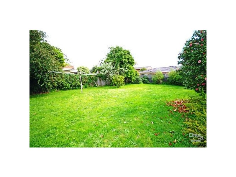 9 Windsor Avenue, Bentleigh VIC 3204