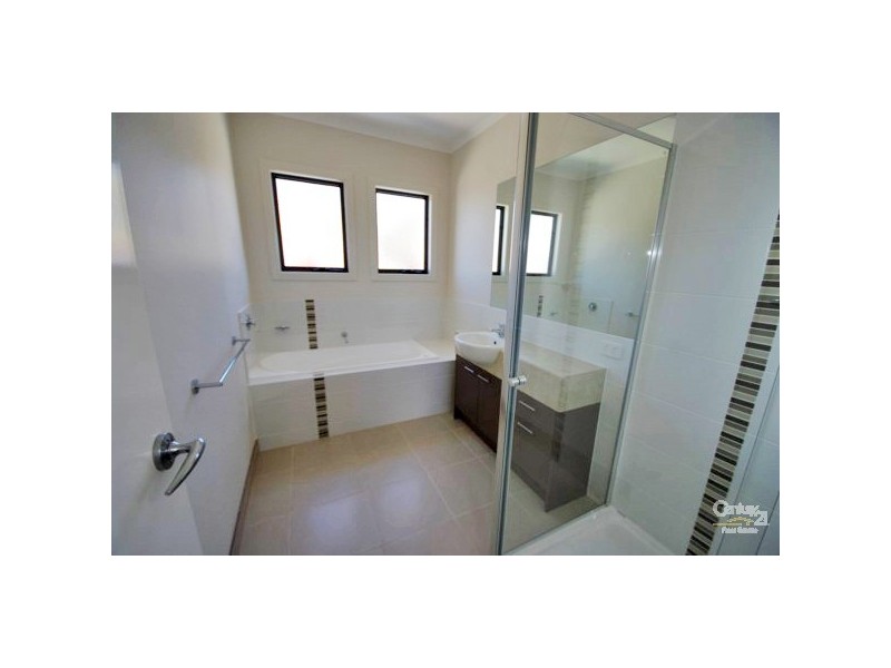 2/1 Barry Street, Bentleigh VIC 3204