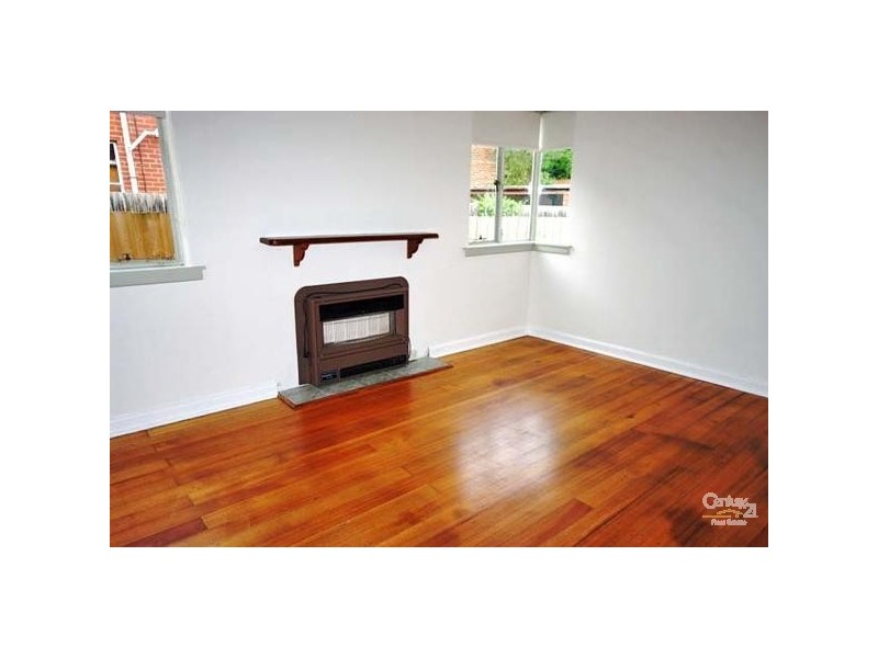 Rear 217 Tucker Road, Mckinnon VIC 3204