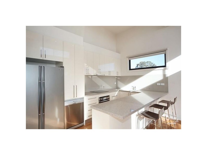 8 Nette Court, Moorabbin VIC 3189