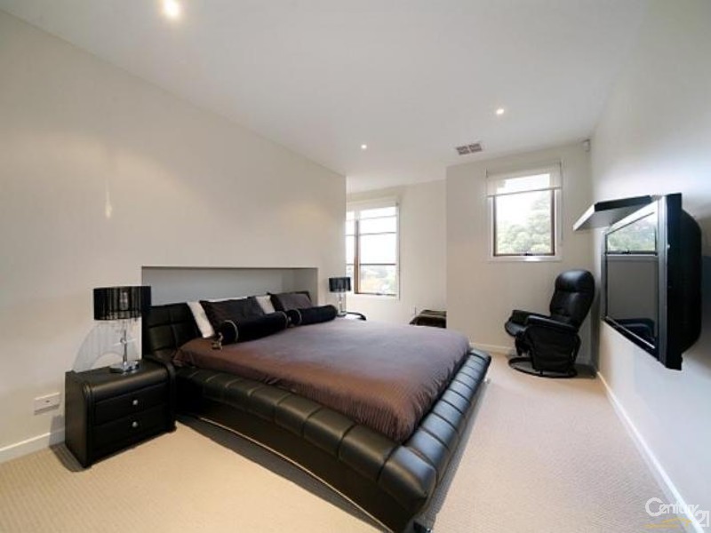 7A Hinkler Avenue, Bentleigh East VIC 3165