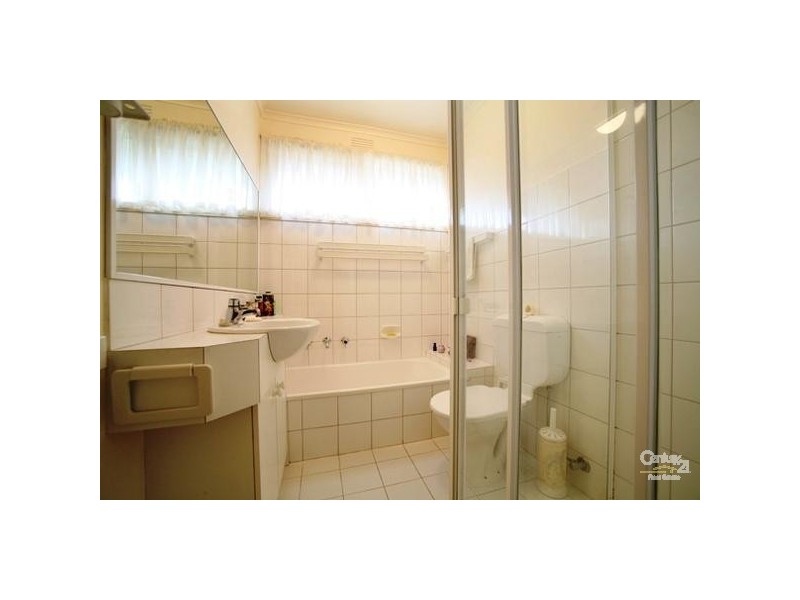 6/2 Elm Grove, Mckinnon VIC 3204