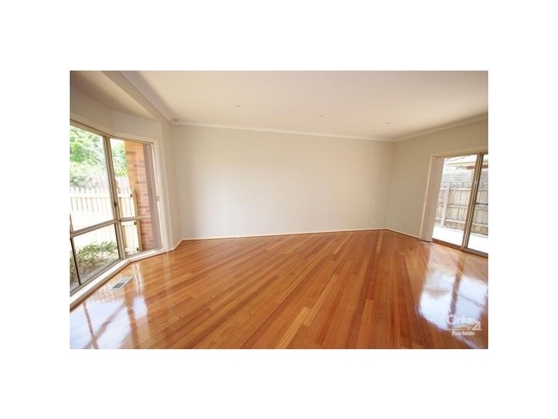 212 Tucker Road, Mckinnon VIC 3204