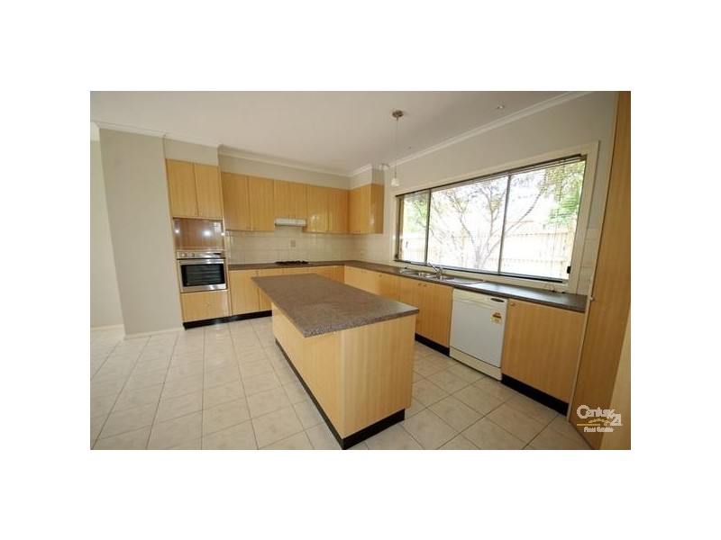 212 Tucker Road, Mckinnon VIC 3204