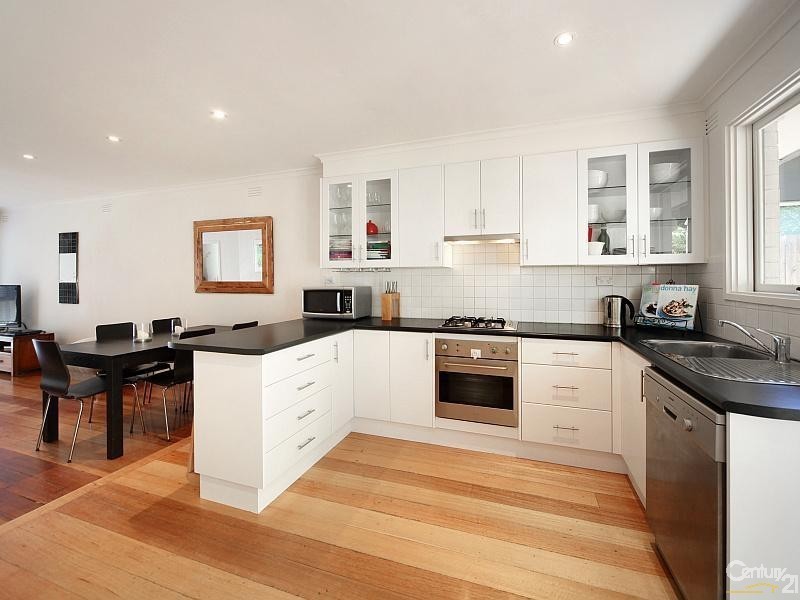 2A Gleniffer Avenue, Brighton East VIC 3187