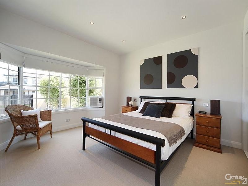 33 Dega Avenue, Bentleigh East VIC 3165