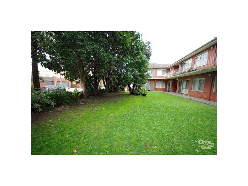 4/99 Neerim Road, Glen Huntly VIC 3163