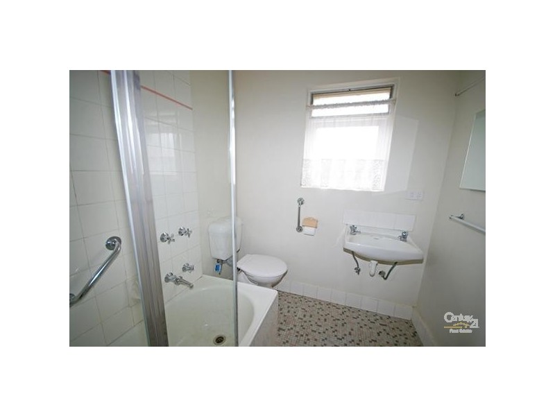 4/99 Neerim Road, Glen Huntly VIC 3163