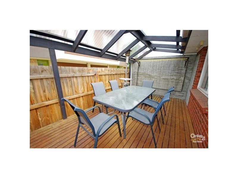 3/39 Coorigil Road, Carnegie VIC 3163