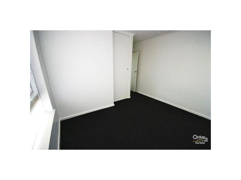 4/264 Neerim Road, Carnegie VIC 3163