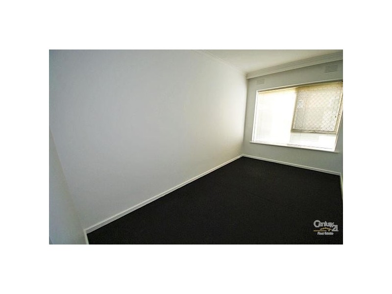 4/264 Neerim Road, Carnegie VIC 3163