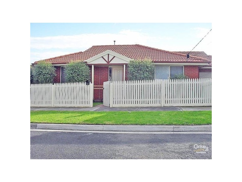 2/50 Lahona Avenue, Bentleigh East VIC 3165