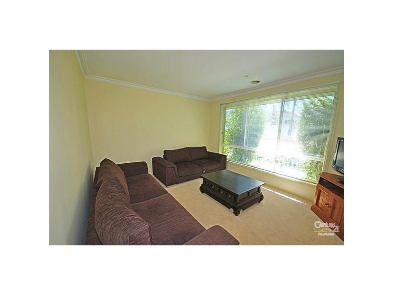 2/50 Lahona Avenue, Bentleigh East VIC 3165