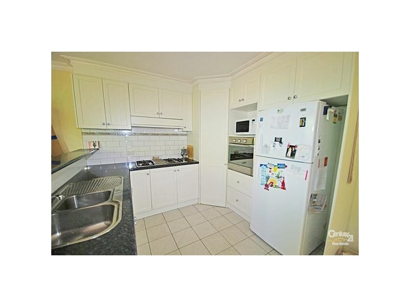 2/50 Lahona Avenue, Bentleigh East VIC 3165