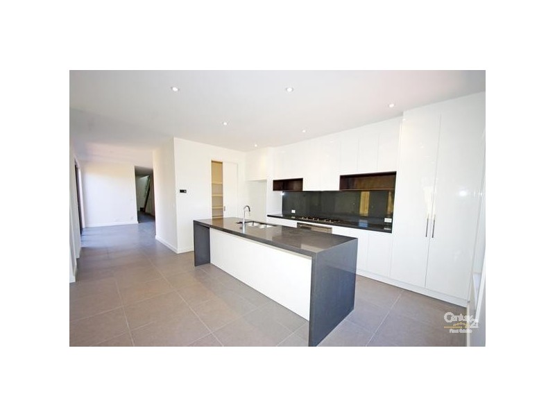 4A Mavho Street, Bentleigh VIC 3204