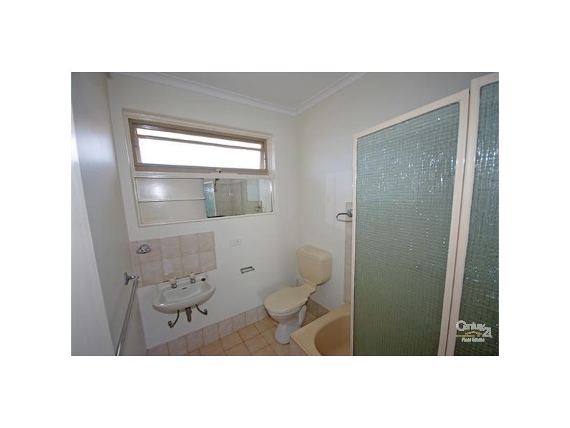 8/27 Lillimur Road, Ormond VIC 3204