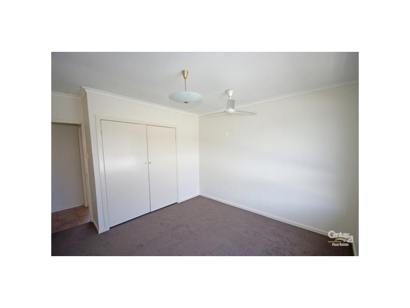 8/27 Lillimur Road, Ormond VIC 3204