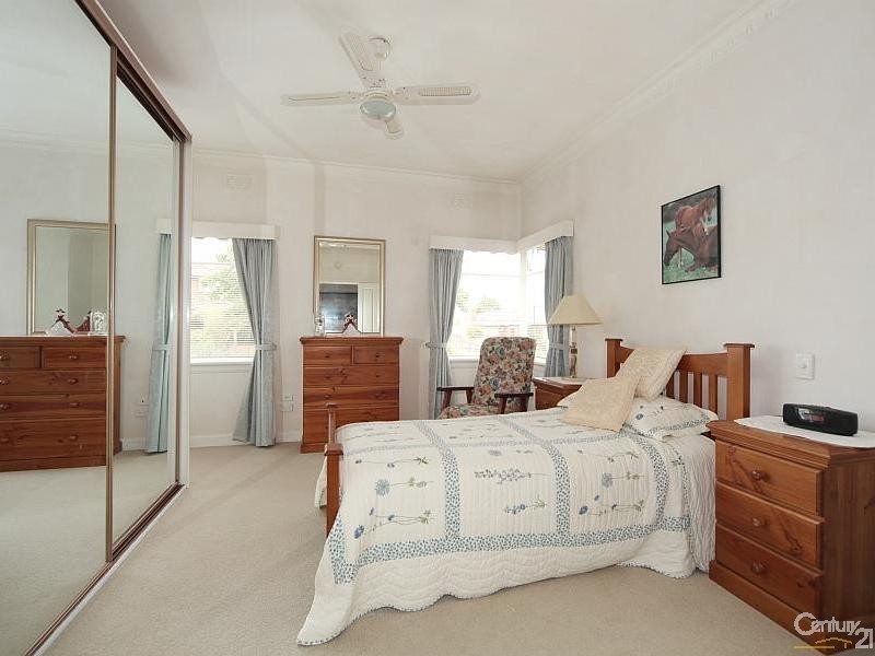 56 Wallace Avenue, Murrumbeena VIC 3163