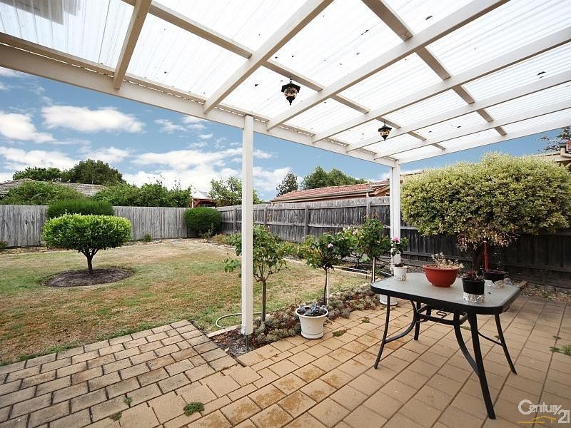 56 Wallace Avenue, Murrumbeena VIC 3163