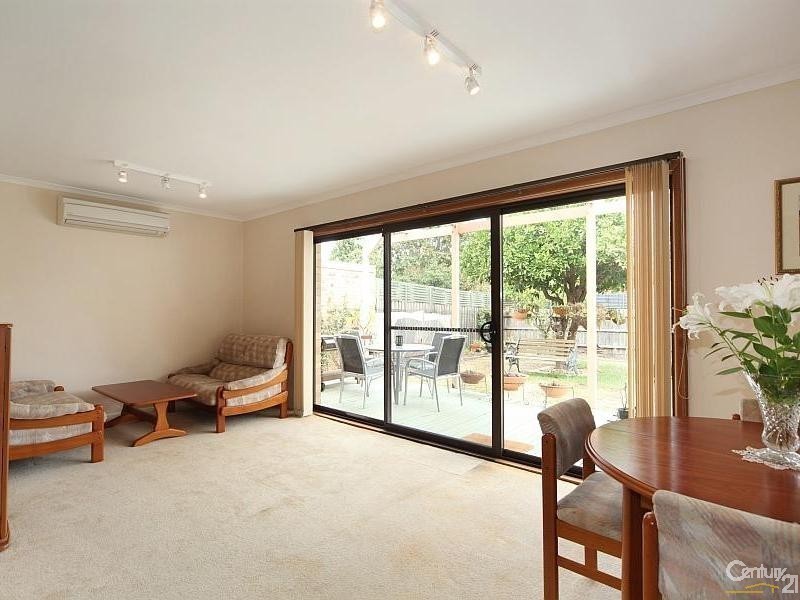 7 Ivy Street, Parkdale VIC 3195