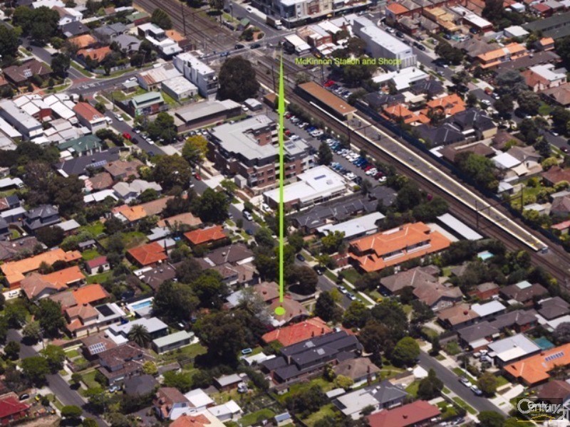 22 Station Avenue, Mckinnon VIC 3204