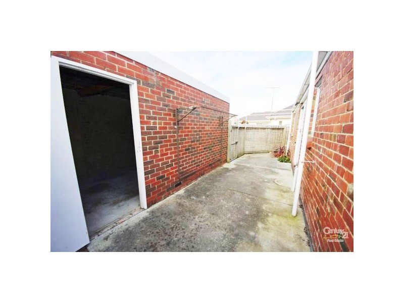 1/20 Railway Crescent, Bentleigh VIC 3204