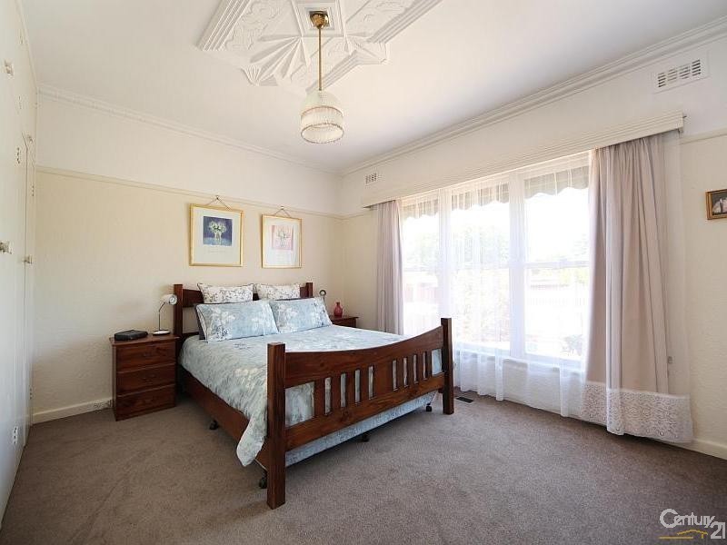 17 Auckland Street, Bentleigh VIC 3204