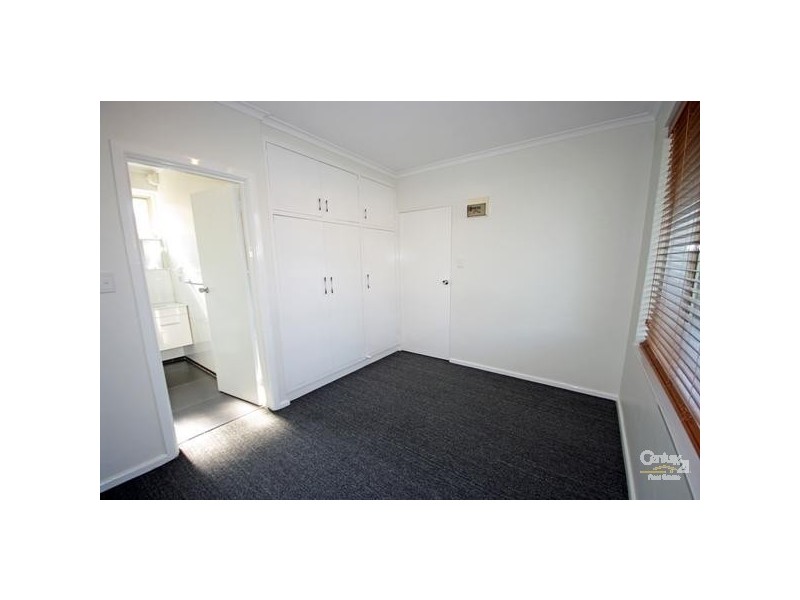 2/9 Waratah Avenue, Glen Huntly VIC 3163
