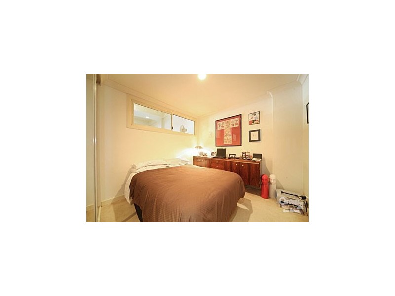 2/125 McKinnon Road, Mckinnon VIC 3204