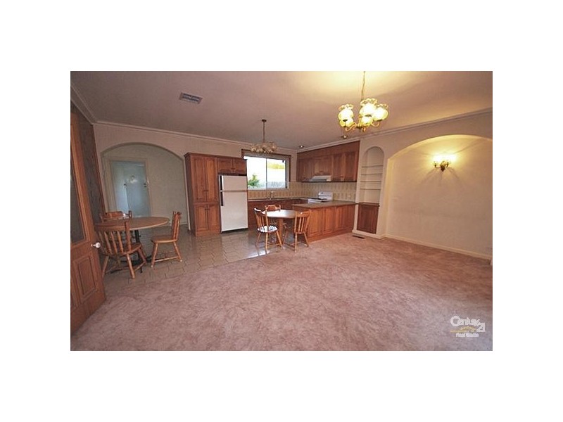 6 Clarence Street, Bentleigh East VIC 3165