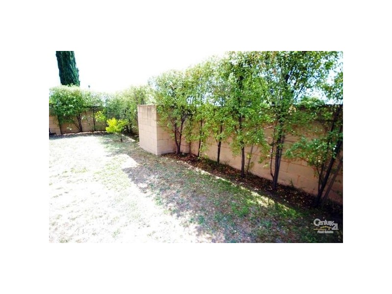 1/1248 North Road, Oakleigh South VIC 3167