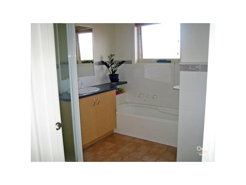 1/12 Bleazby Street, Bentleigh VIC 3204