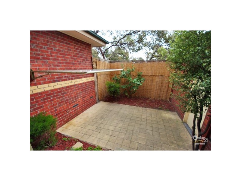 1/12 Bleazby Street, Bentleigh VIC 3204