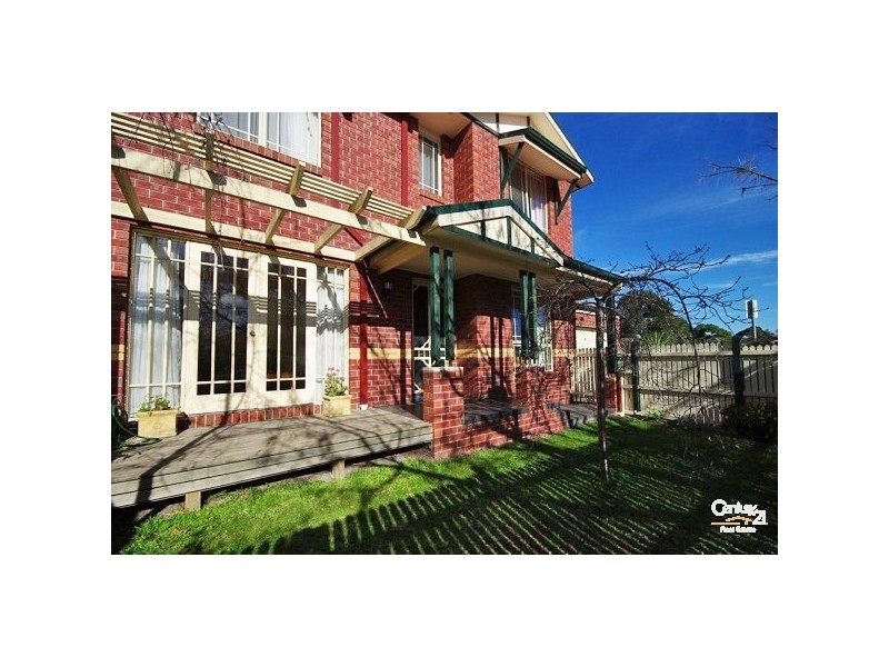 1/12 Bleazby Street, Bentleigh VIC 3204