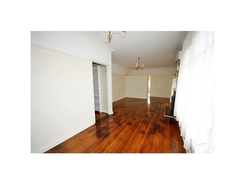 16 Sheffield Street, Bentleigh East VIC 3165