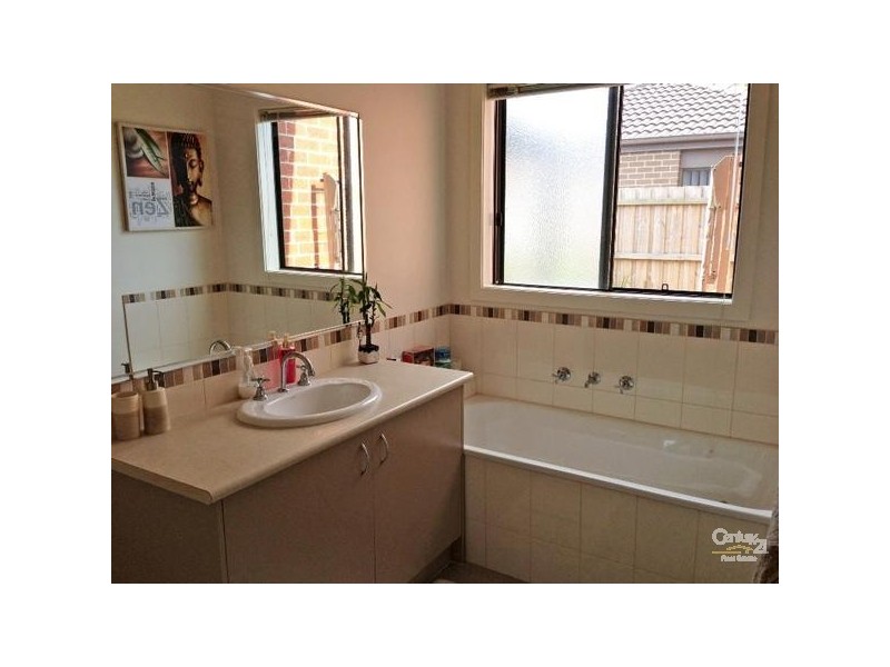 11/51 Hall Road, Carrum Downs VIC 3201