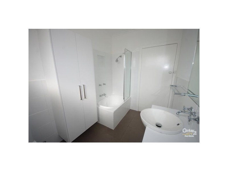 2/23 Morton Street, Clayton VIC 3168