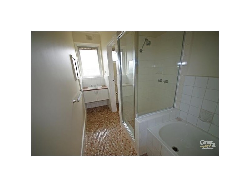 4/5A Argyle Street, Bentleigh East VIC 3165