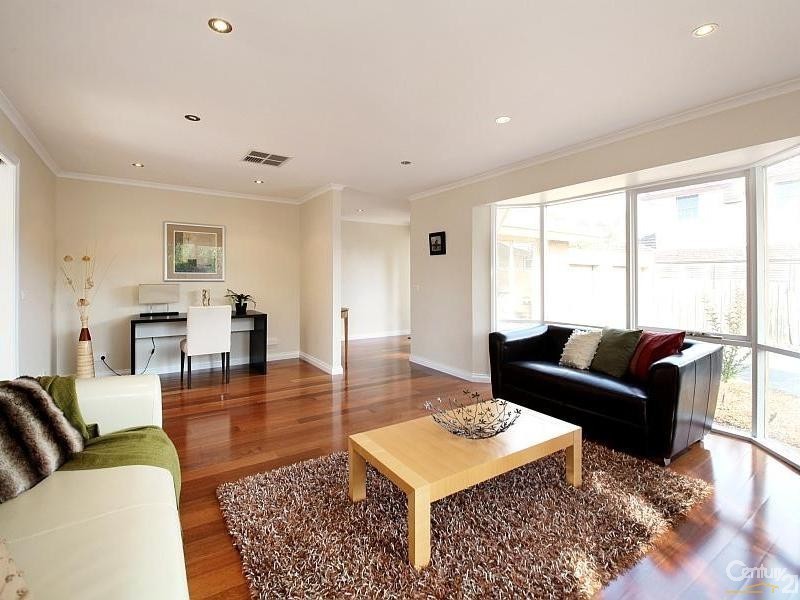 2/3 Deborah Avenue, Bentleigh East VIC 3165