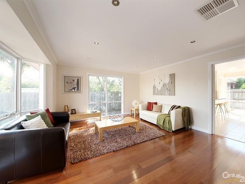 2/3 Deborah Avenue, Bentleigh East VIC 3165