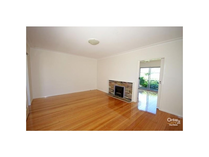 26 Pasadena Crescent, Bentleigh East VIC 3165