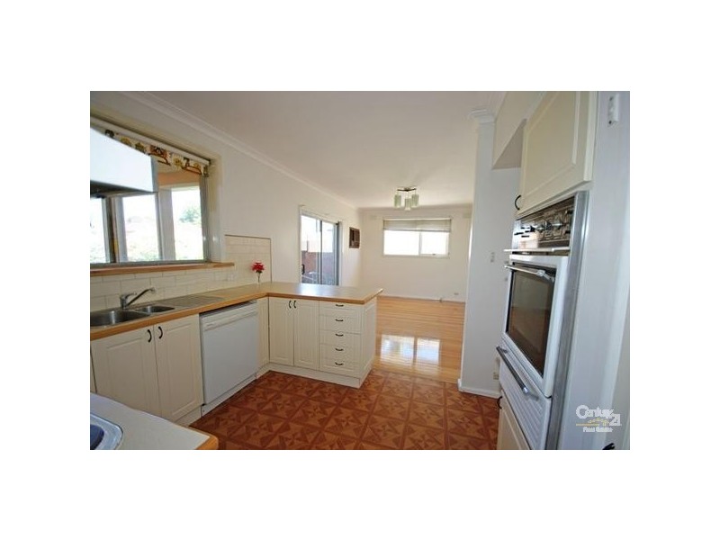 26 Pasadena Crescent, Bentleigh East VIC 3165